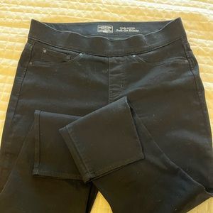 Levi Strauss Pull On Skinny Jeans